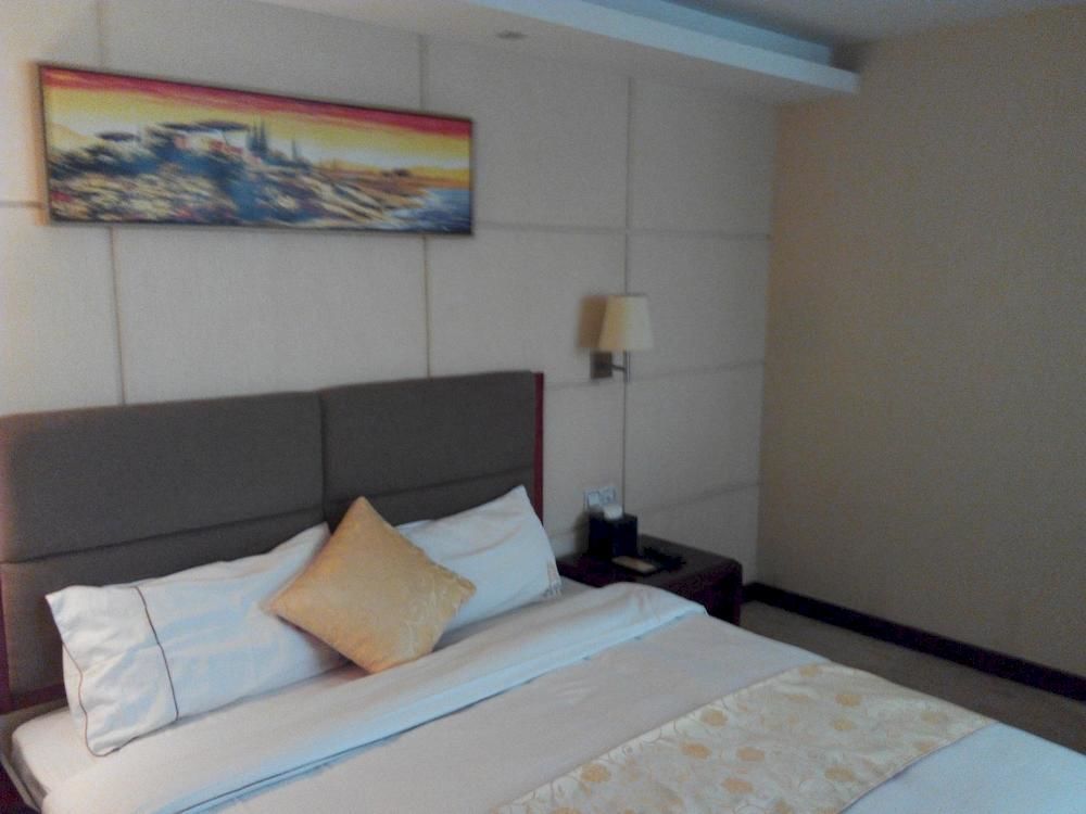 Huizhou Jinhuayue International Hotel Exteriör bild