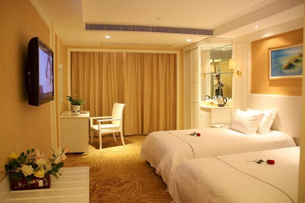 Huizhou Jinhuayue International Hotel Exteriör bild