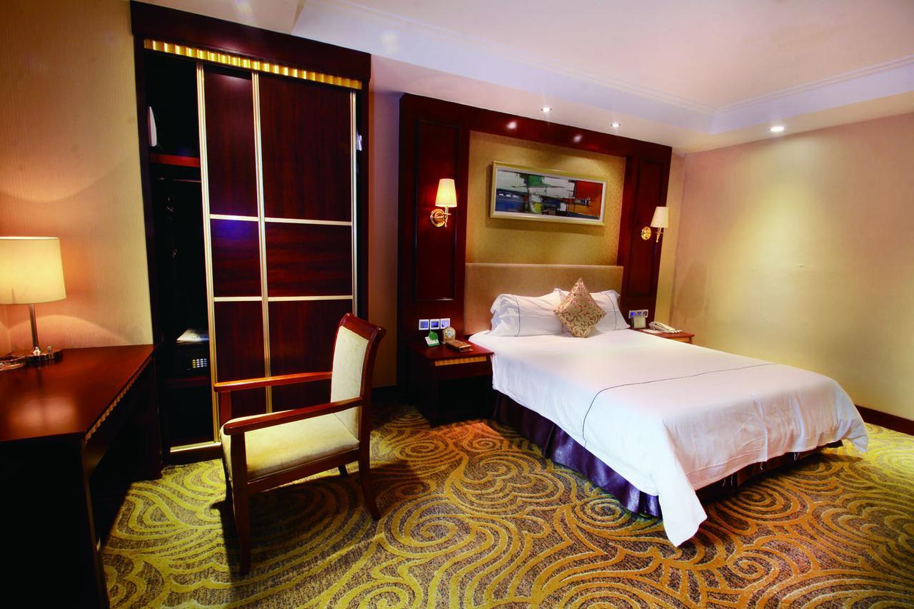 Huizhou Jinhuayue International Hotel Exteriör bild
