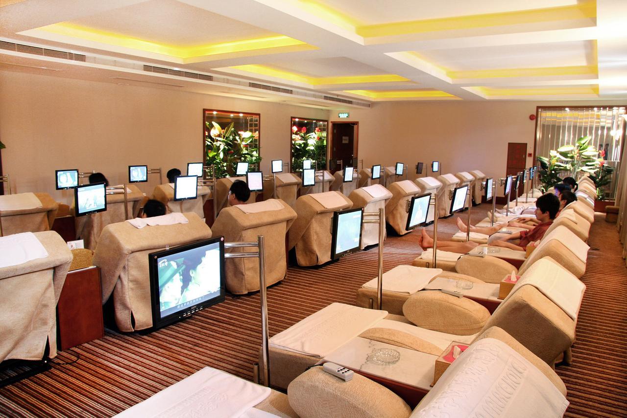 Huizhou Jinhuayue International Hotel Exteriör bild